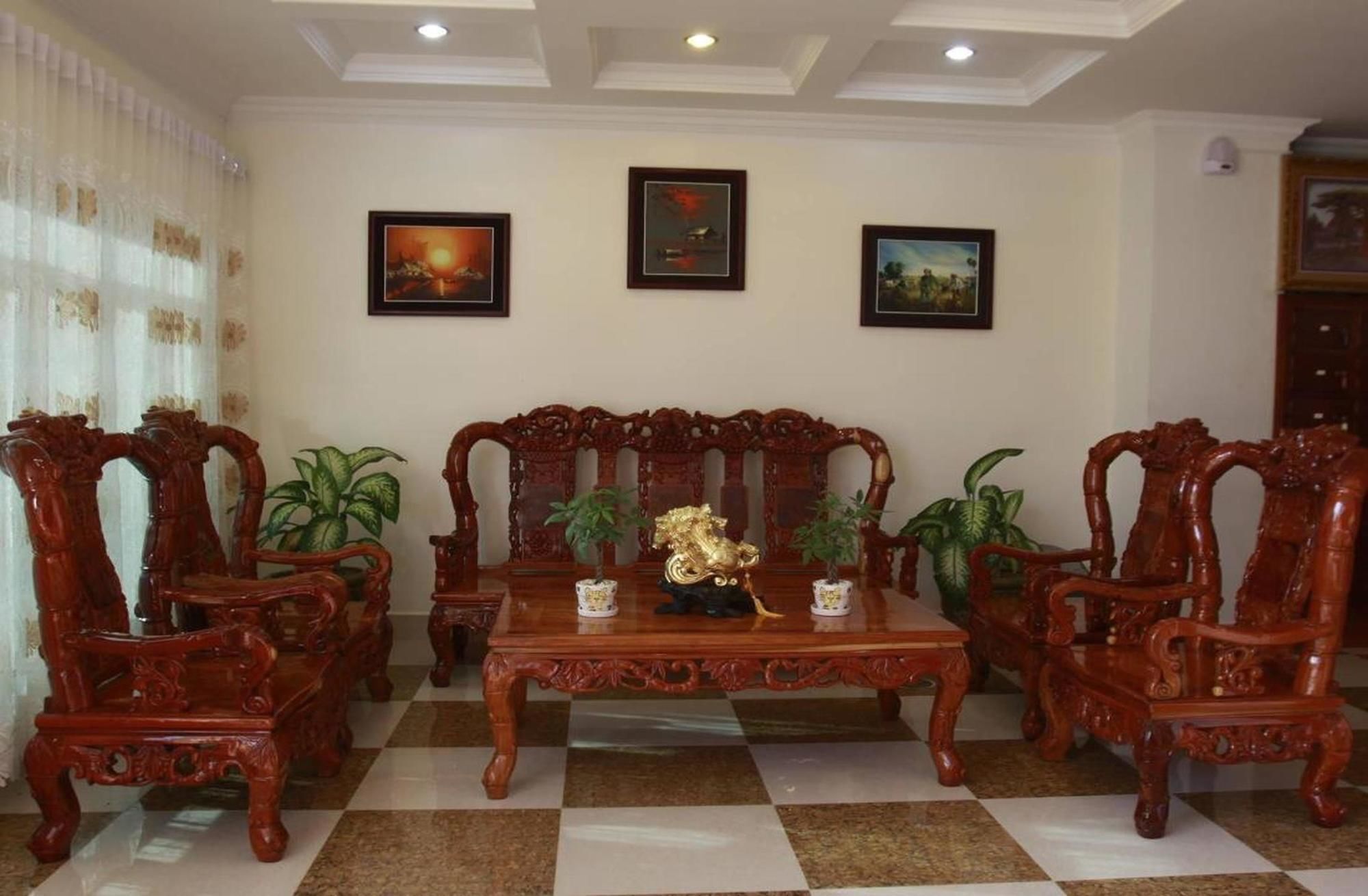White Beach Hotel Sihanoukville Bagian luar foto