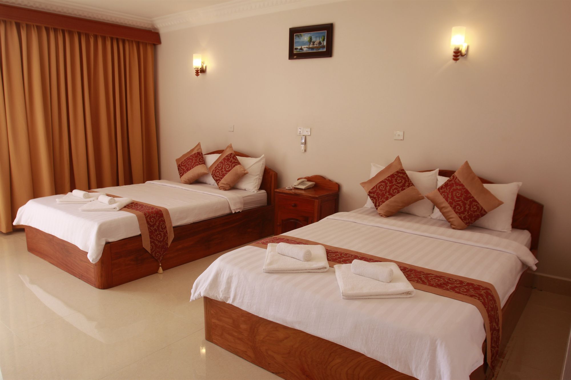 White Beach Hotel Sihanoukville Bagian luar foto